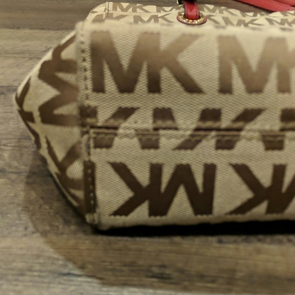 Michael Michael Kors Large Logo Tote with Red Leather Handles - Picture 5 of 6